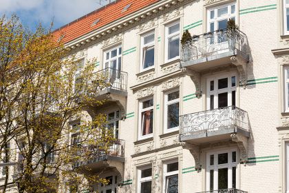 fassade-sanierung-balkon-1.jpg